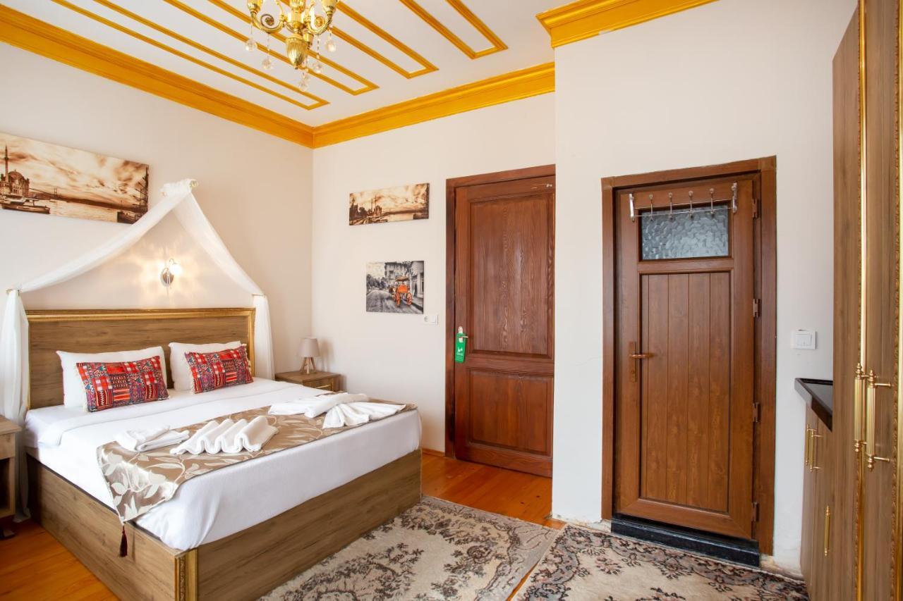 April Hotel Istanbulská provincie Exteriér fotografie